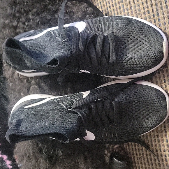 Nike Shoes - Nike Lunarepic